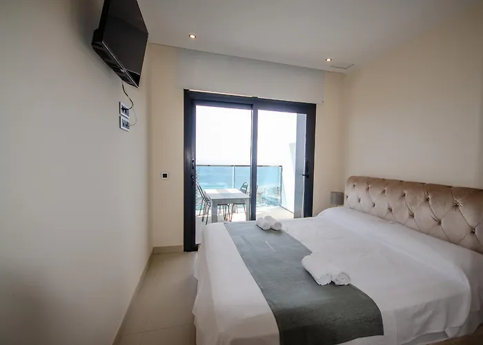 Sunset Drive 10 - 20 Luxury 아파트
